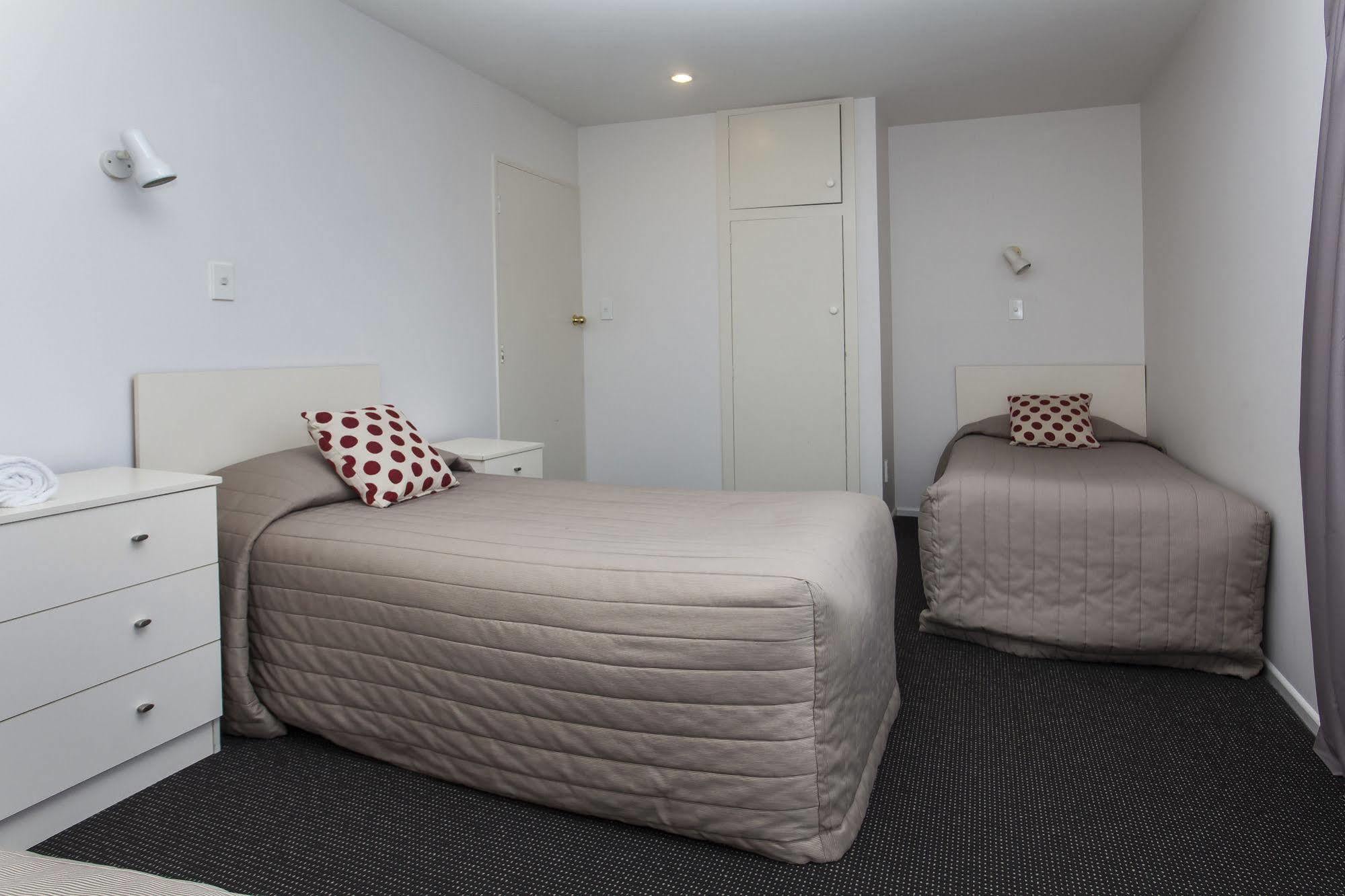 Casino Court Motor Lodge Christchurch Bagian luar foto