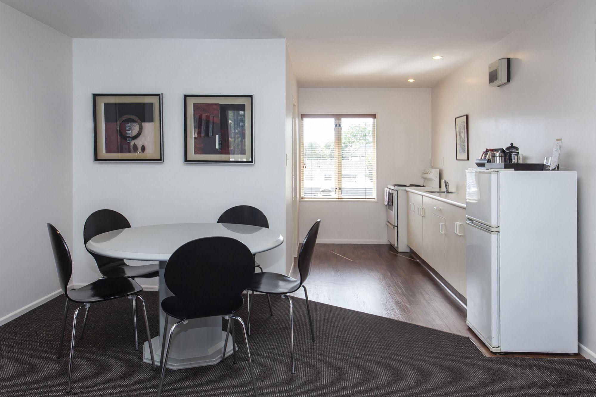 Casino Court Motor Lodge Christchurch Bagian luar foto